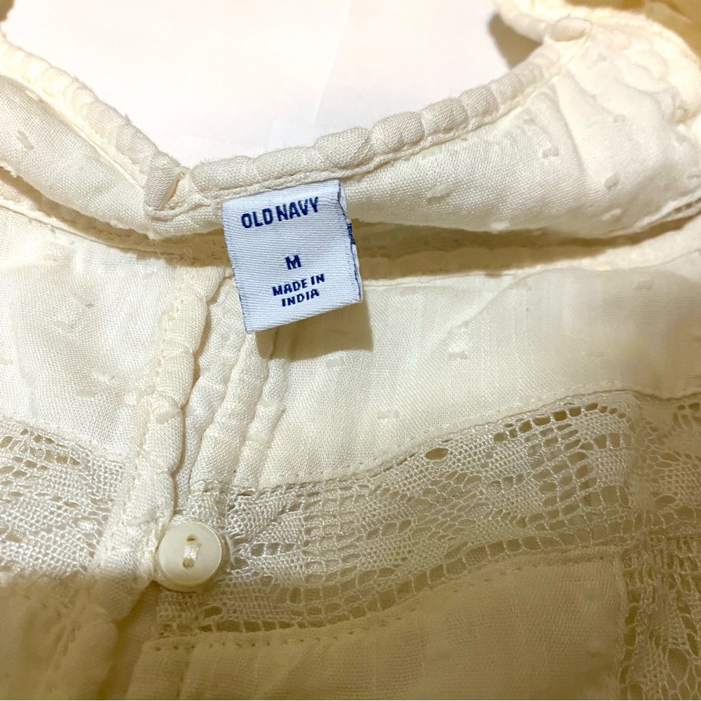 Cream Flutter Sleeve Vintage Blouse - Picture 5 of 8